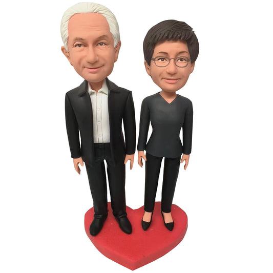 Bobble Head Custom Made in China - Artisan-Crafted Custom Bobblehead Couple | Helgee