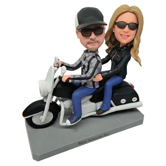 Custom Bobblehead Motorcycle – Ride in Miniature with Helgee!