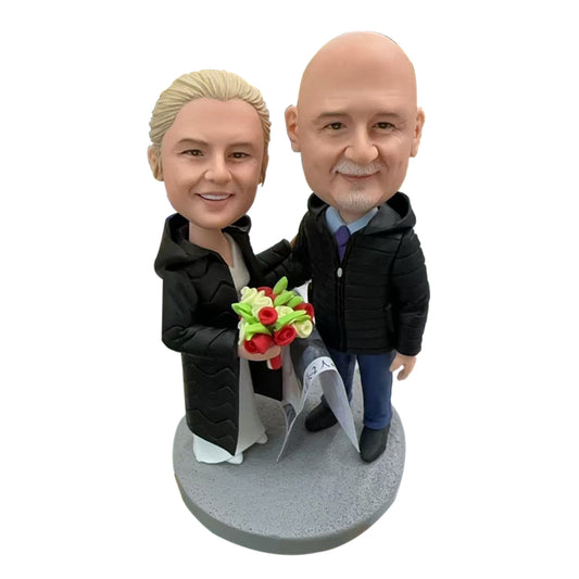Custom Bobblehead Cheap & Fast Shipping – Personalized Fun | Helgee