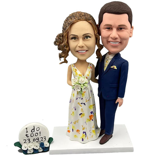 Custom Bobblehead Couple & Make Them Talk with Helgee!