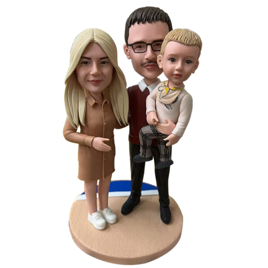 Custom Bobblehead for Kids & Custom Family Bobbleheads – Create Magical Memories with Helgee!