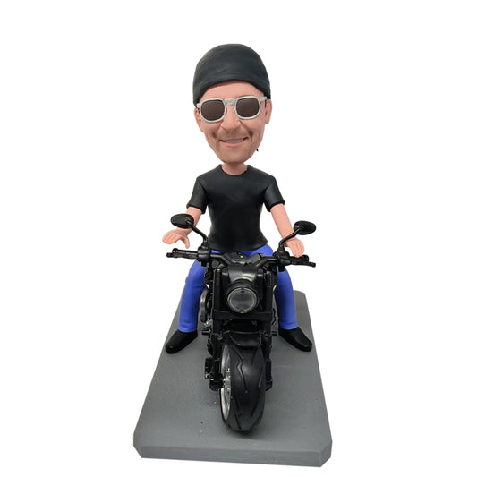 Custom Bobblehead Gift for Boss & Custom Action Figures - Celebrate Leadership in Style!