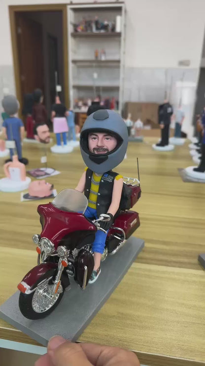 Custom Motorcycle Bobblehead & Personalized Couple Bobbleheads | Helgee
